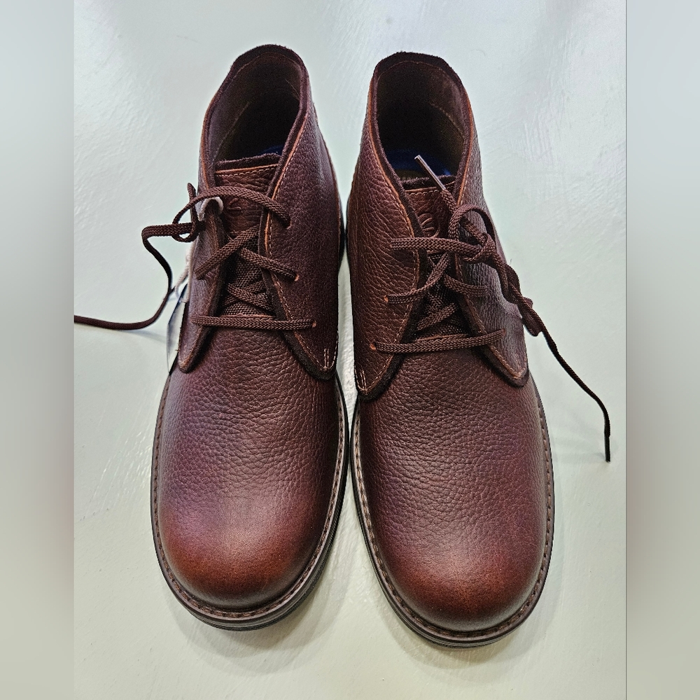SOLD!!! NWB Clarks Morris Peak boots Sz 9 - Picture 4 of 8
